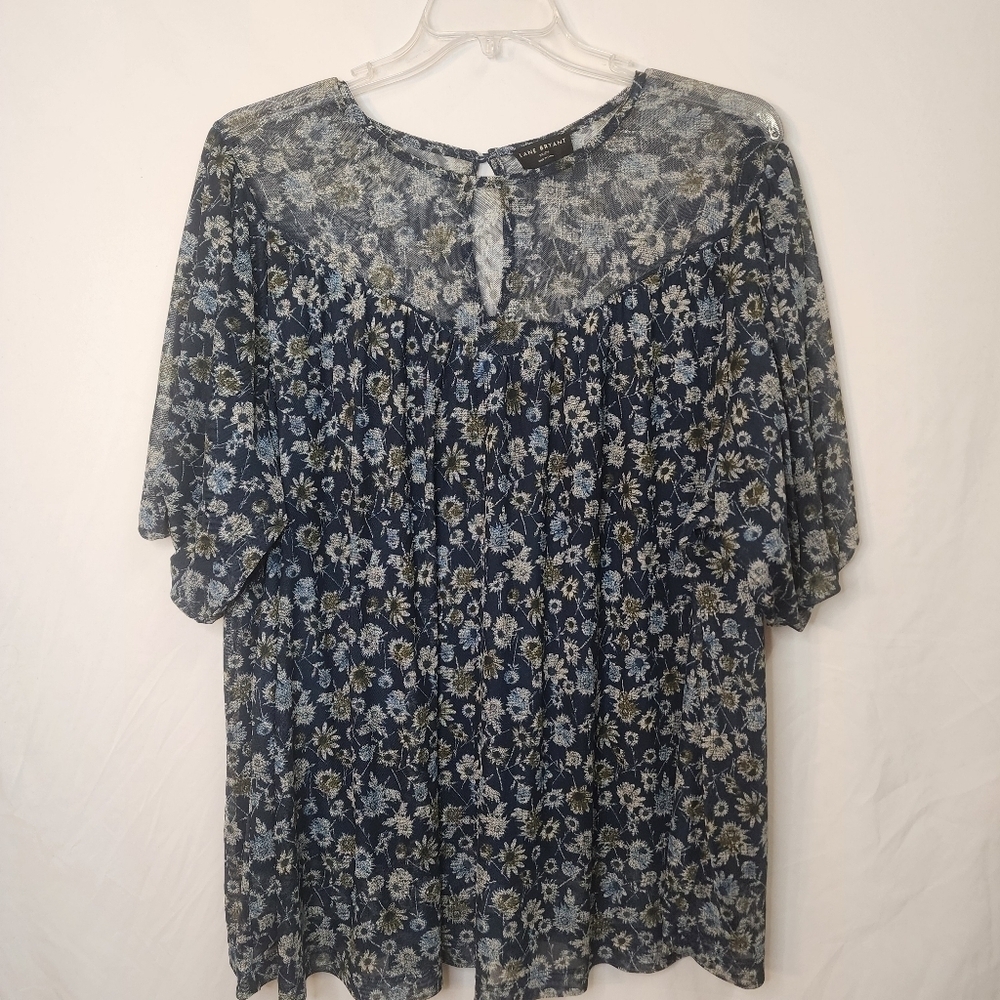 💘Shades of Blue with Green Floral Short Sleeve Womens Lane Bryant Lined Blouse